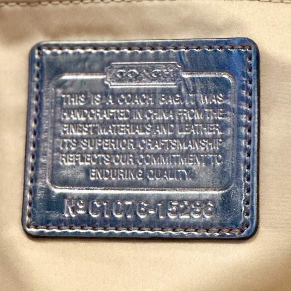 HELLA RARE COLOR Coach Leather Poppy, Metallic Shimmer NWOT - Picture 14 of 15